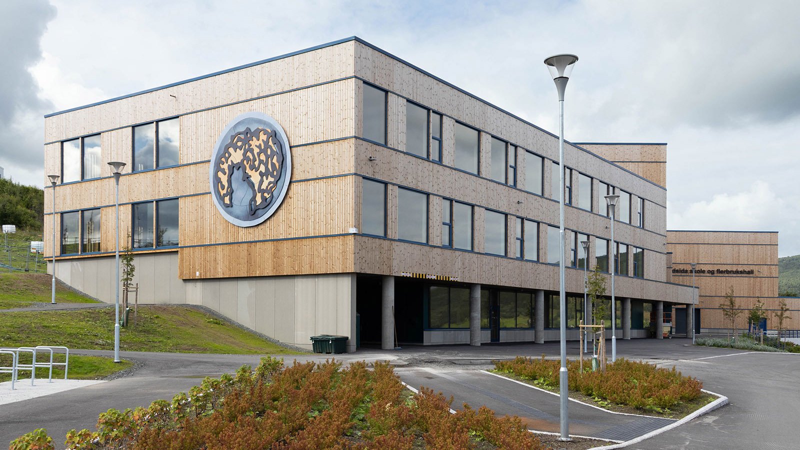 Nordsida skole i Harstad, bygget av Consto